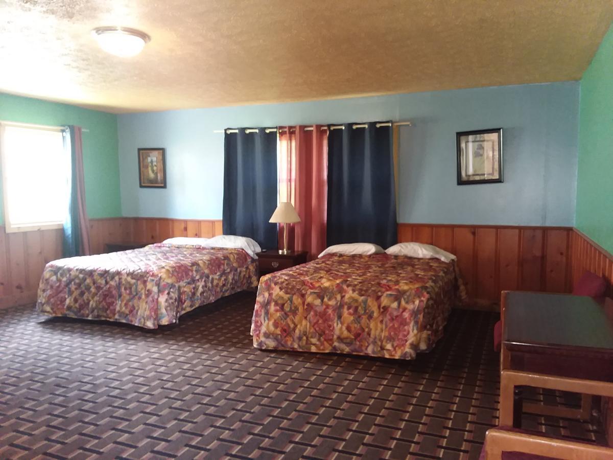 Scenic River Inn Motel Wartburg Buitenkant foto